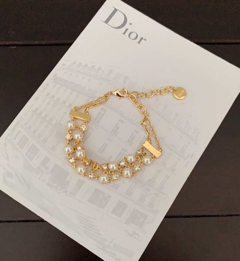 Christian Dior Necklaces